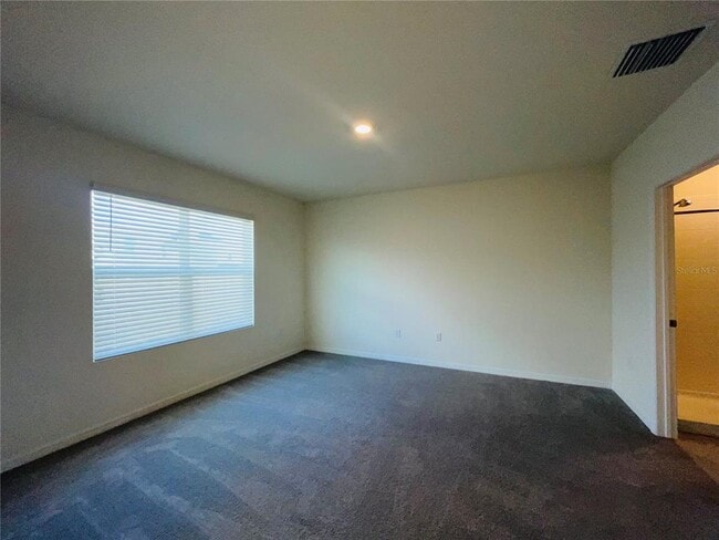 Building Photo - 17043 Oval Rum Dr