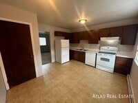 Building Photo - 4206 Forest Hill Ct