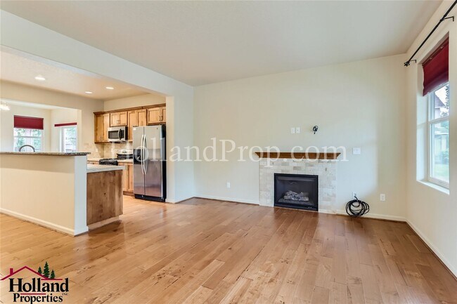 Building Photo - Beautiful 3-Bedroom Hillsboro Home in Desi...