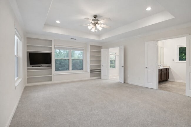 Building Photo - 603 A St