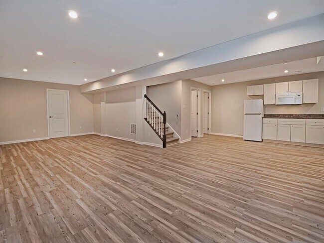 Building Photo - 117 Melinda Ct