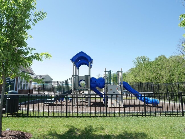 Building Photo - SPACIOUS 4 Bedroom Townhome-Owings Mills, MD