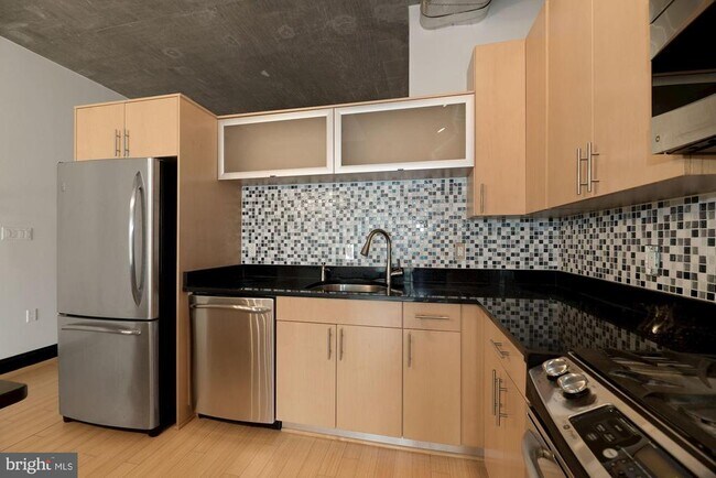 Building Photo - 929 Florida Ave NW
