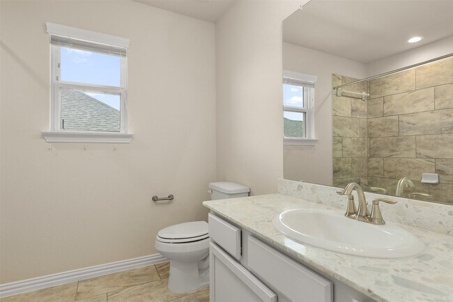 Building Photo - 2425 Village Azalea Dr