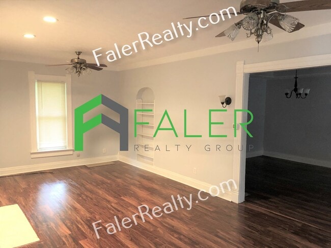 Building Photo - Huge 2-bedroom home with beautiful finishes