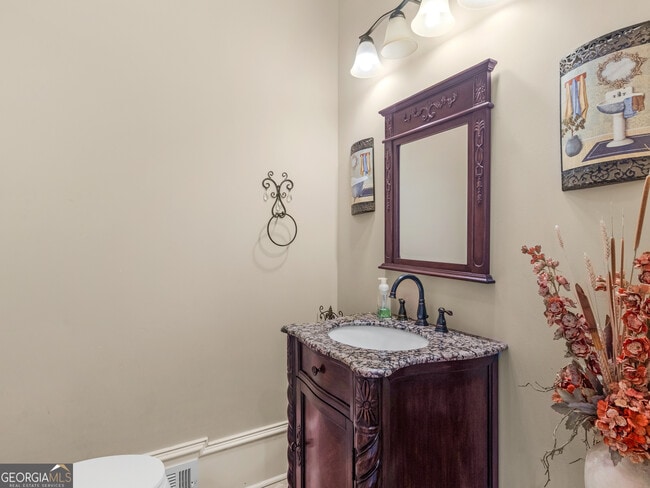 Building Photo - 1695 Whitley Rd