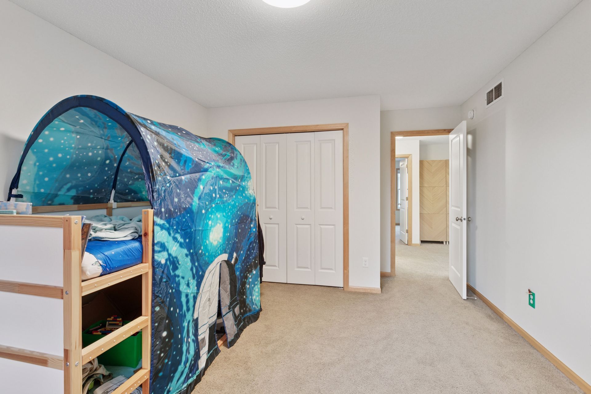 Building Photo - 10749 Falling Water Ln