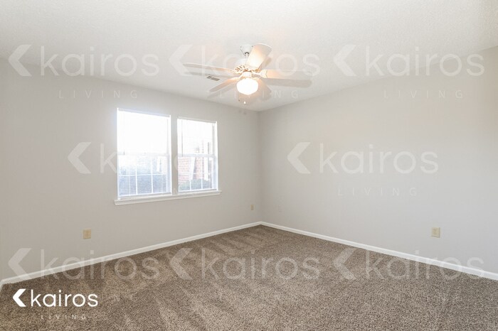 Building Photo - 130 Deer Pkwy