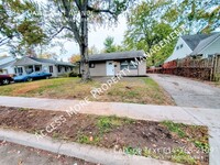 Building Photo - CHARMING & NEWLY REMODELED THREE BEDROOM H...