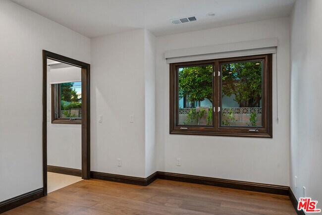 Building Photo - 4265 Denny Ave