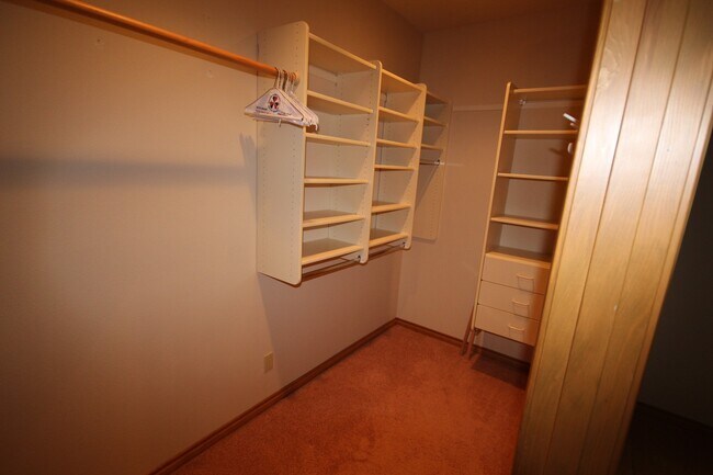 Building Photo - Custom Built Home in a Country Setting, 3 ...