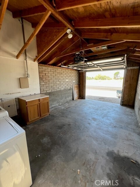 Building Photo - 1346 Opal Ave