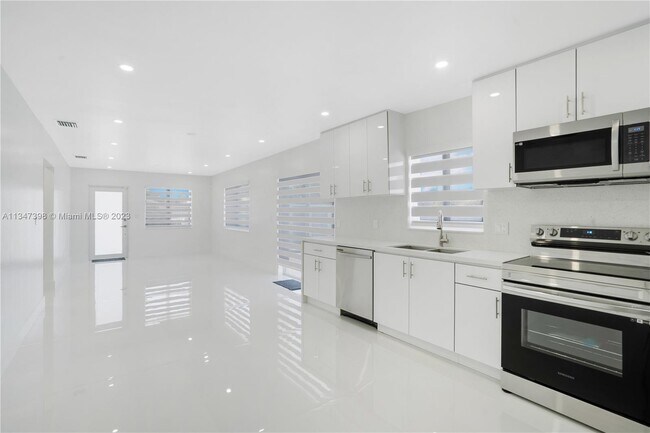 Building Photo - 11631 SW 179th Terrace