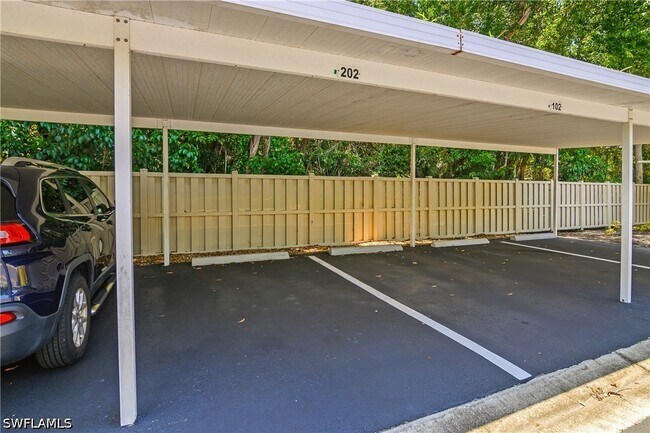 Building Photo - 133 Wading Bird Cir