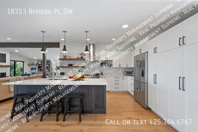 Building Photo - 18353 Riviera Pl SW