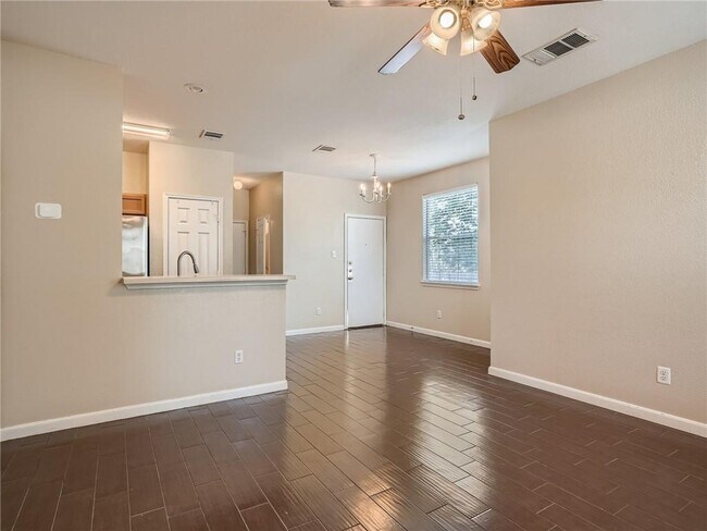 Building Photo - 13913 Harris Ridge Blvd