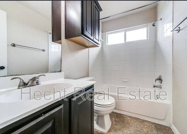 Building Photo - 603 Tom Kemp Dr
