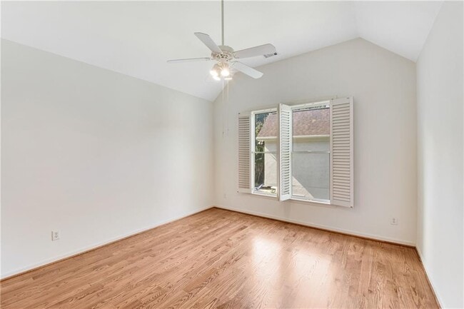 Building Photo - 290 Windsor Gate Cove NE
