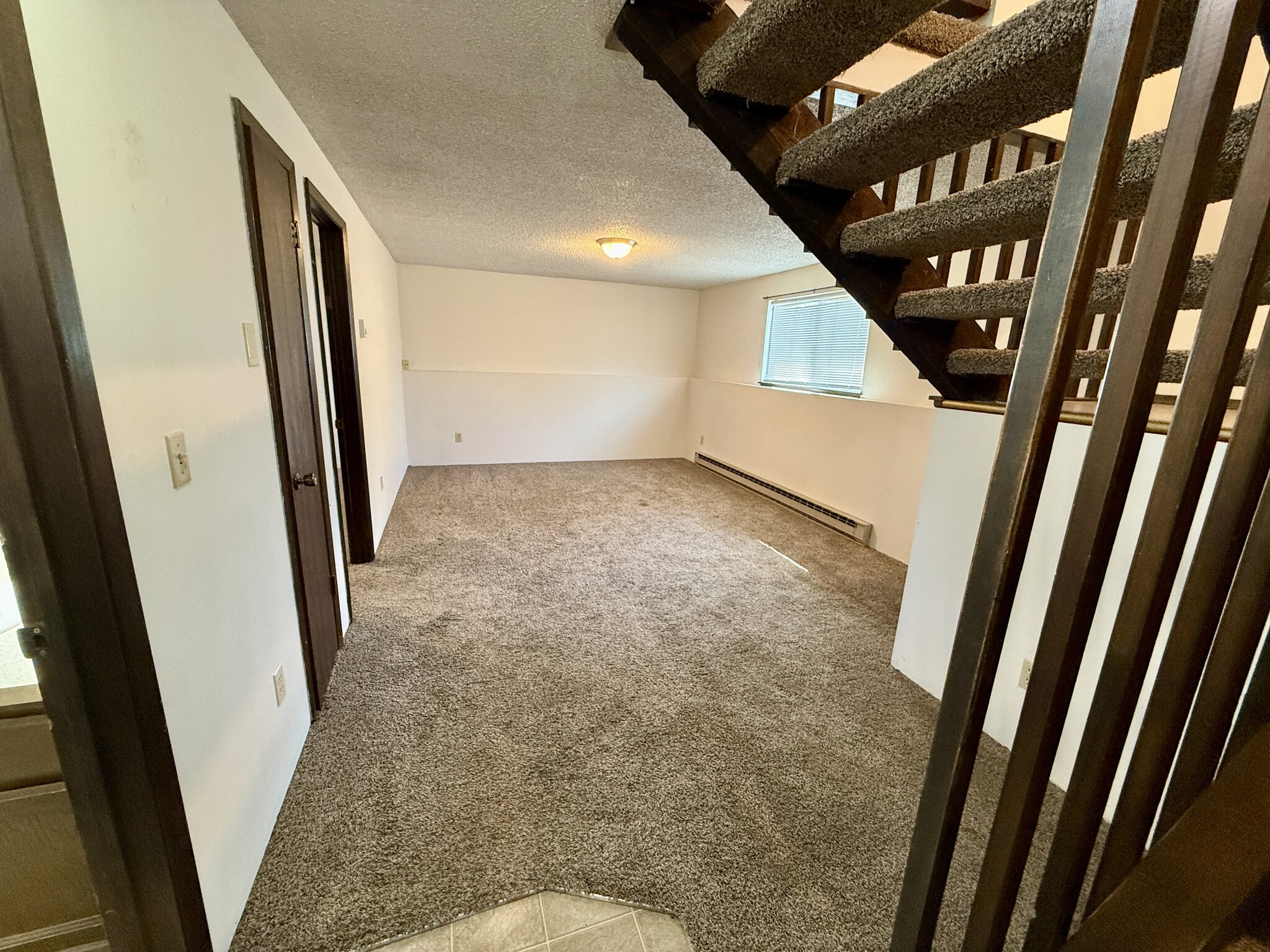 Building Photo - 13411 E 8th Ave