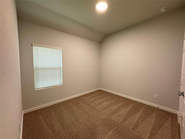 Building Photo - 120 Greenbriar Dr
