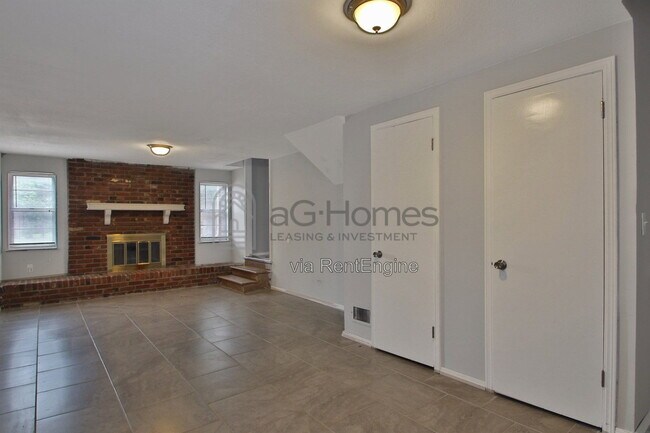 Building Photo - 405 Yukon Ave