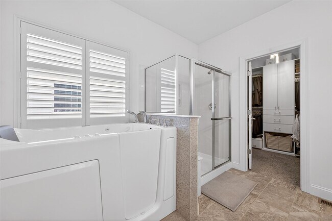 Building Photo - 968 Ridgepointe Pl Cir