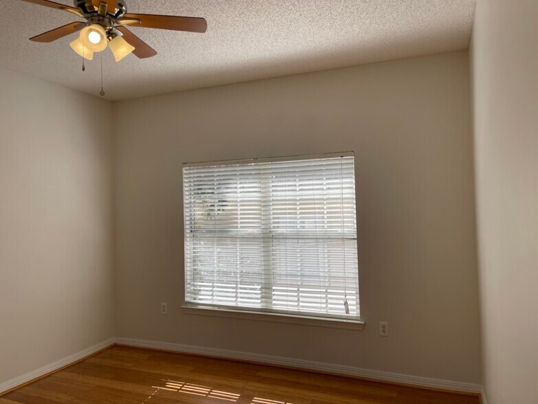 Building Photo - 1501 Partin Dr N