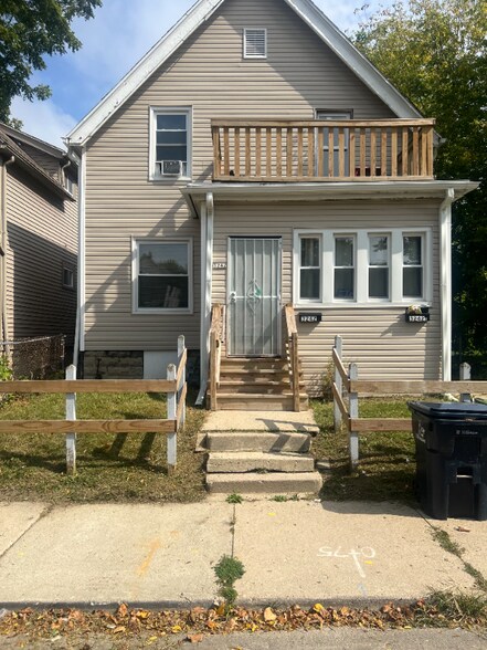 Primary Photo - 3242 N Achilles St