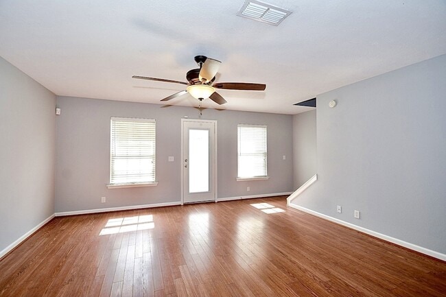 Building Photo - 1012 Shaman Crossing