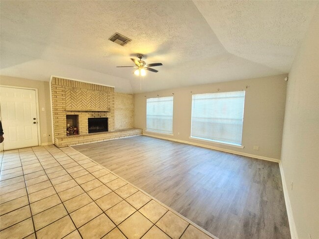 Building Photo - 13211 Whitchurch Way