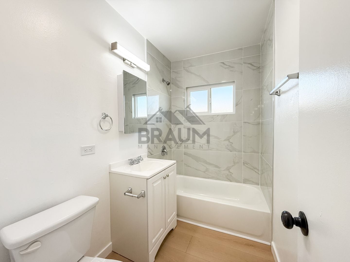 Building Photo - 4636 Laurel Canyon Blvd