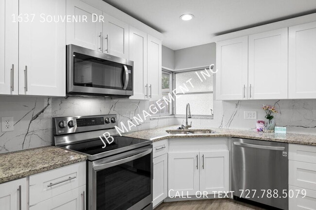 Building Photo - 1637 Souvenir Dr