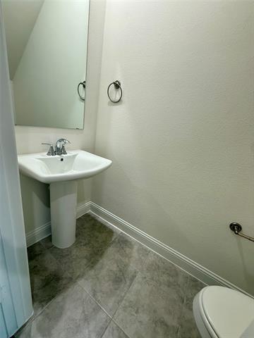 Building Photo - 808 Santa Lucia Dr