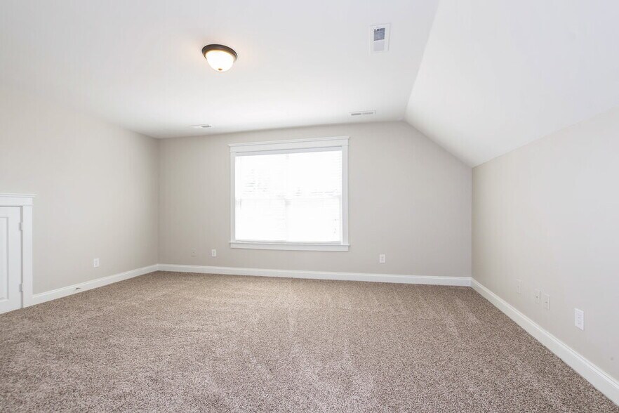 Building Photo - 9925 Grier Springs Ln