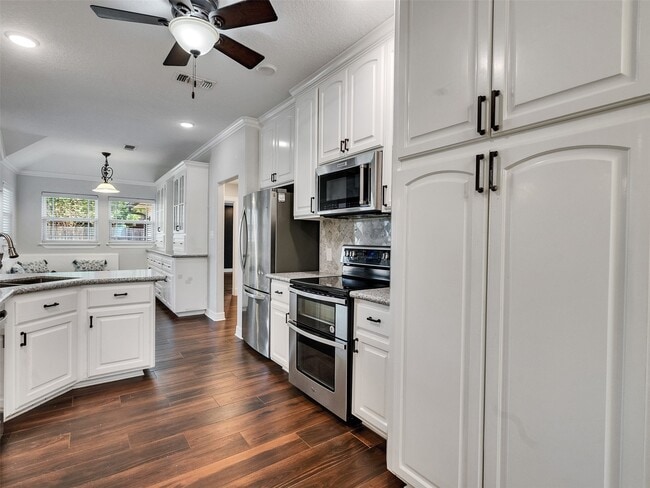 Building Photo - 114 Audubon Woods Dr