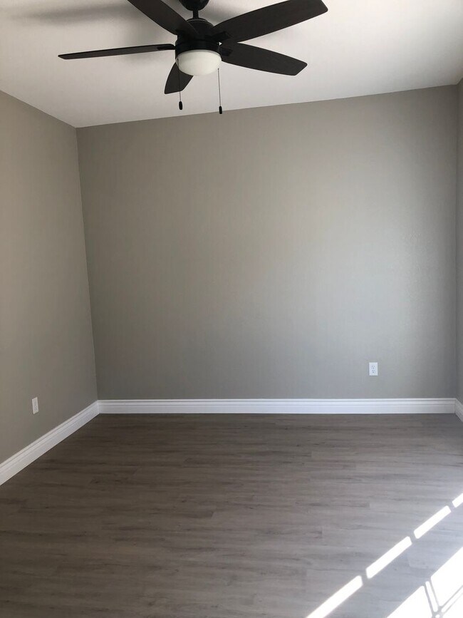 Building Photo - 12484 Mesa Verde Ct