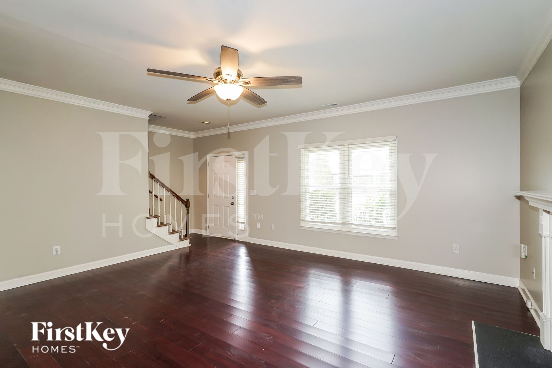 Building Photo - 802 Conway Pl
