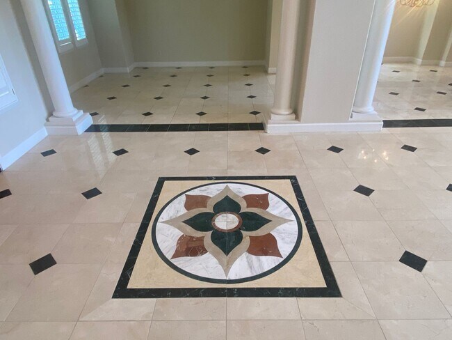 Building Photo - AVAILABLE BY 1/1/26 - ELEGANT AND SPACIOUS 4 BED, 4 BATH 2 STORY HOME WITH VIEWS OF EL DORADO HILLS