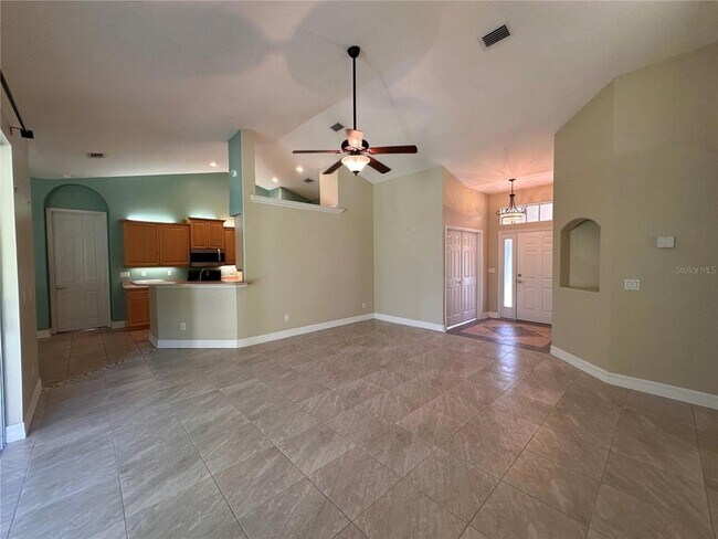 Building Photo - 30 Wild Fern Ln