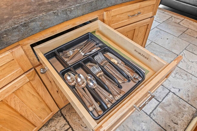 Building Photo - 84 Arcturus Dr