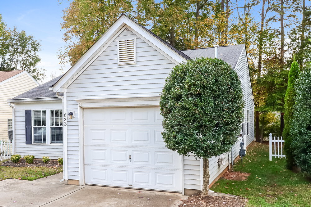 Building Photo - 633 Tribune Dr