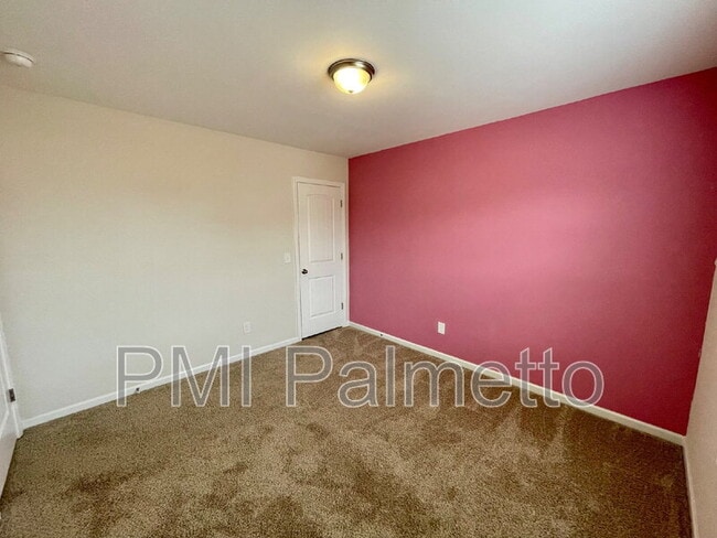 Building Photo - 1 Belle Ct