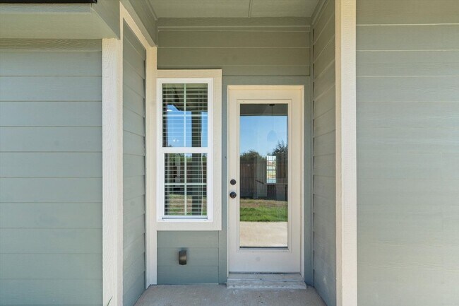 Building Photo - 162 Pelican Dr