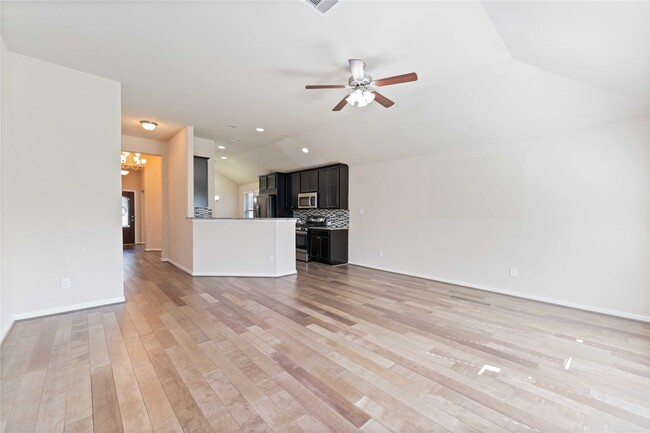 Building Photo - 18911 Elrington Creek Ct