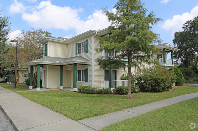 Primary Photo - Manatee Springs Apartments