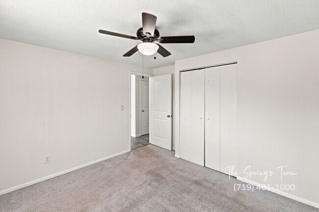 Building Photo - 1495 Prado Dr