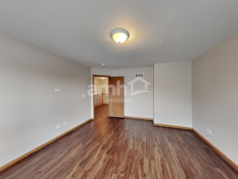 Building Photo - 6512 Fitzer Dr