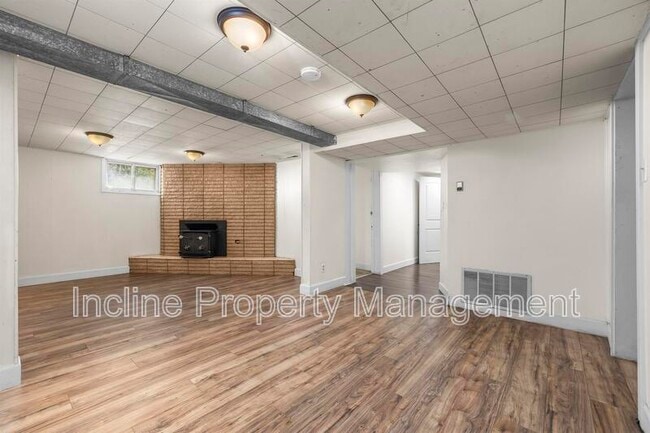 Building Photo - 732 E 200 N St