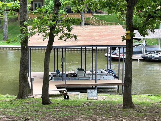 Primary Photo - 5320 Loma Vista