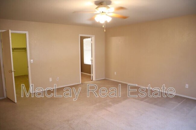 Building Photo - 3281 S Martingale Rd